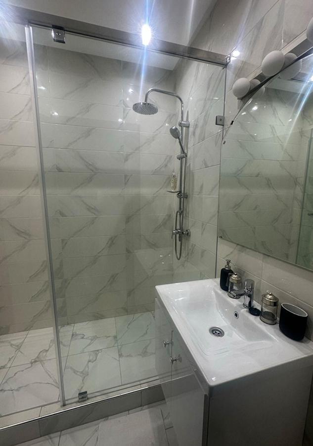 Appartement Agreable En Plein Coeur De Marrakech Pour 2 A 4 Personnes Marrakesh Extérieur photo