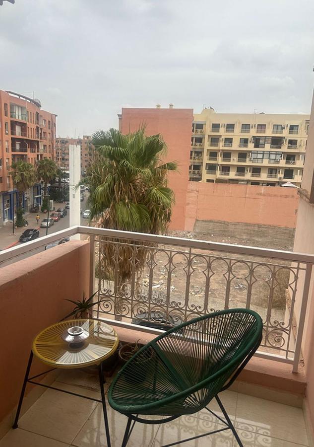 Appartement Agreable En Plein Coeur De Marrakech Pour 2 A 4 Personnes Marrakesh Extérieur photo