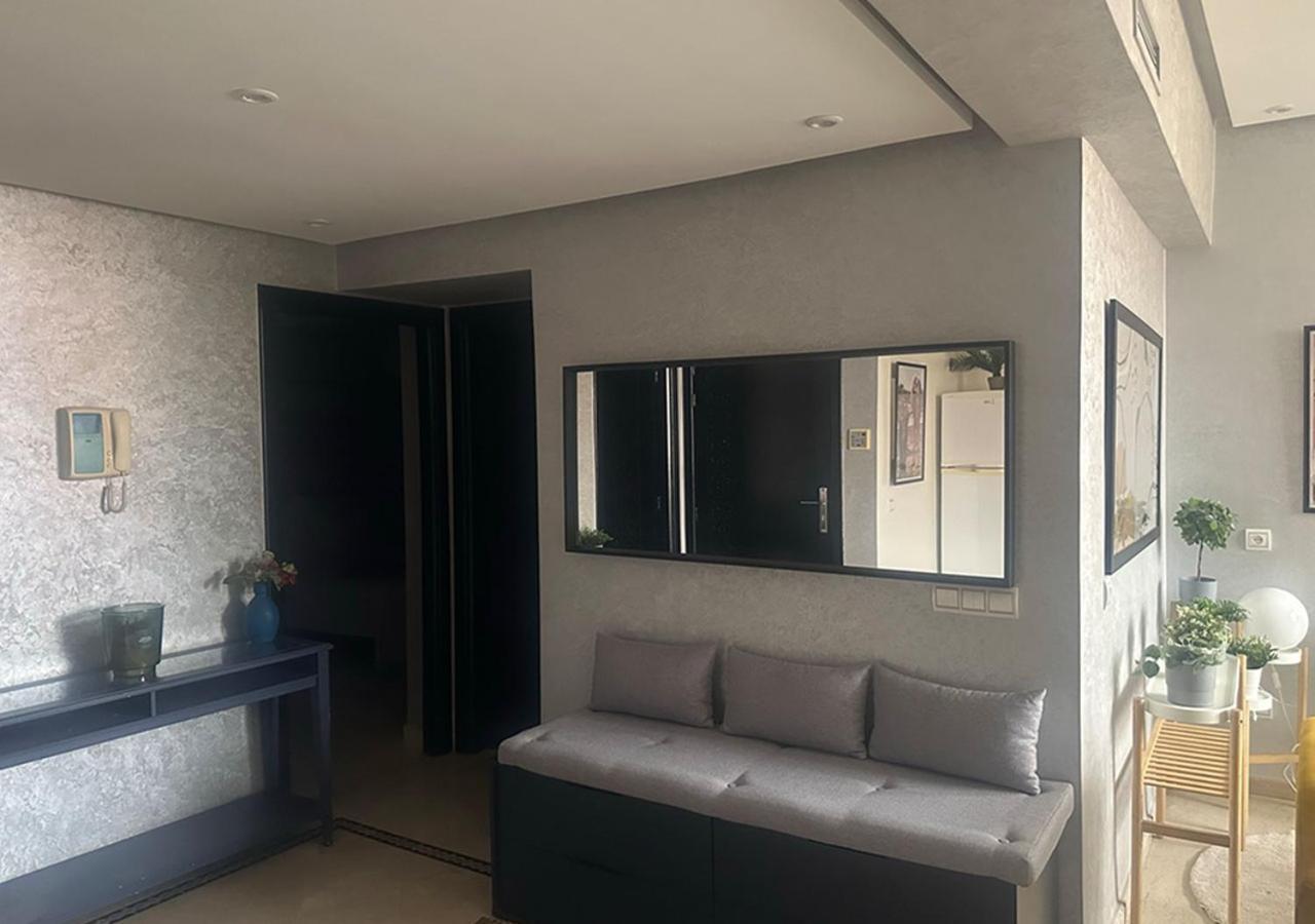 Appartement Agreable En Plein Coeur De Marrakech Pour 2 A 4 Personnes Marrakesh Extérieur photo
